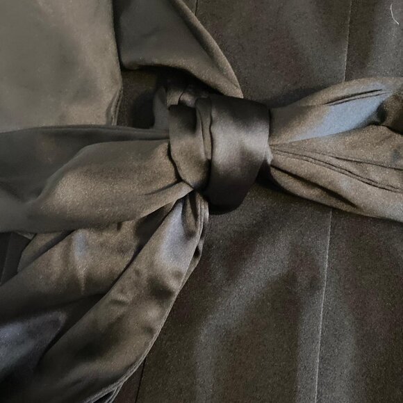 Glamorous short tuxedo dress by Mac Duggal. - Picture 9 of 10